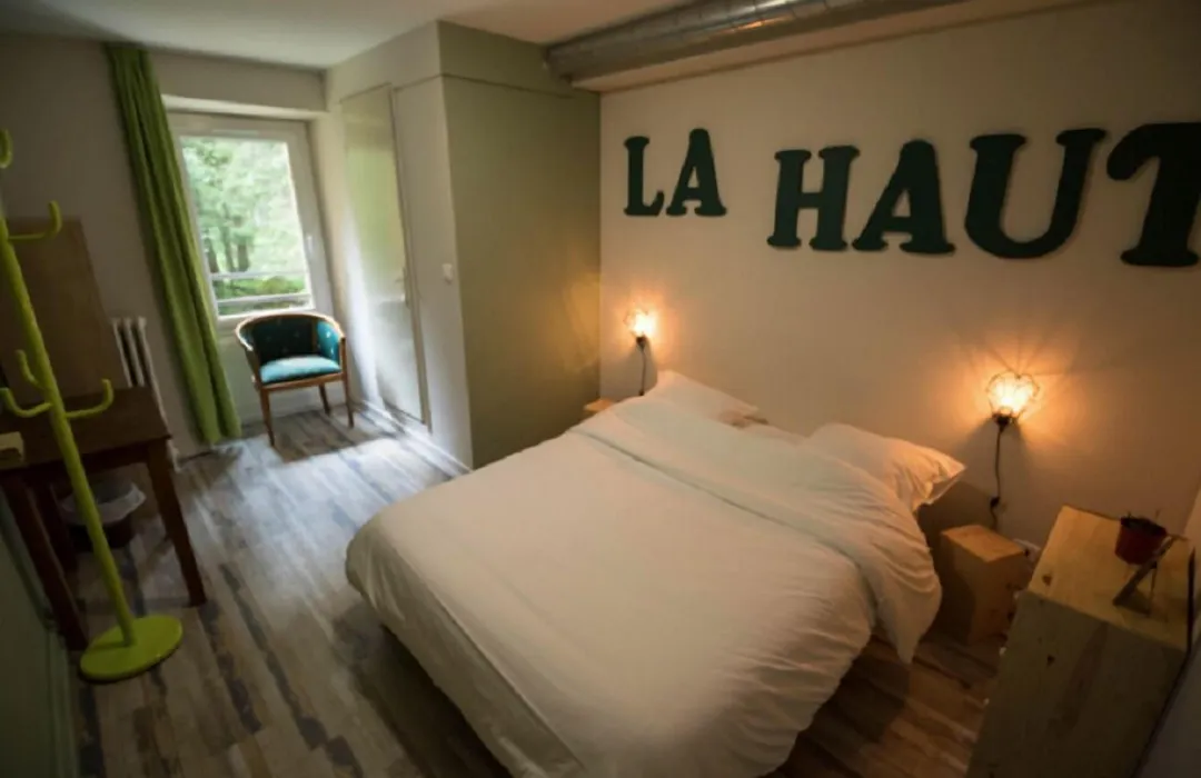 1861 Chatel Hostel-1