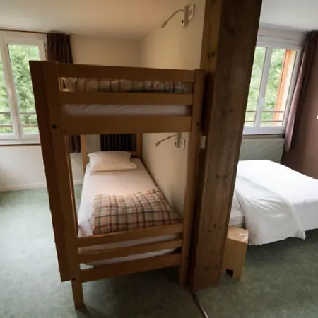 1861 Chatel Hostel-2